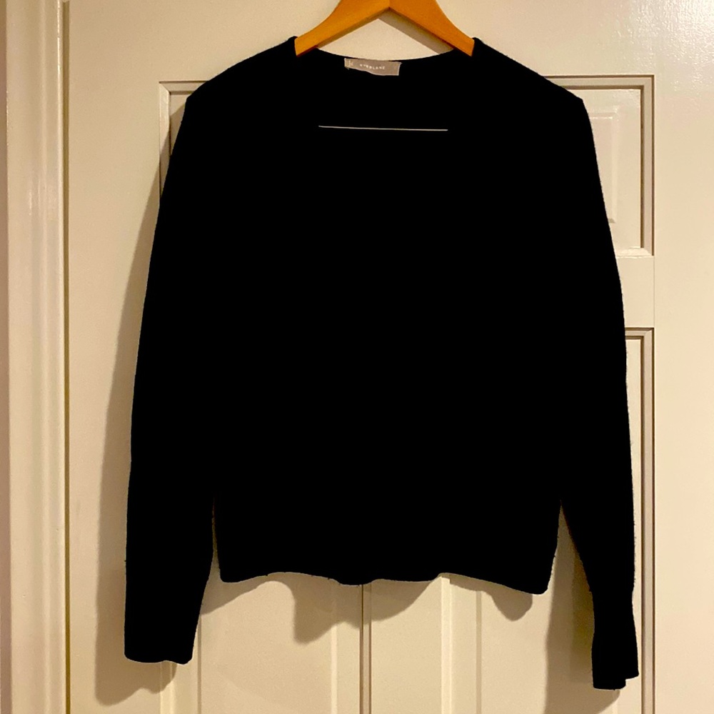 Black Everlane cashmere sweater